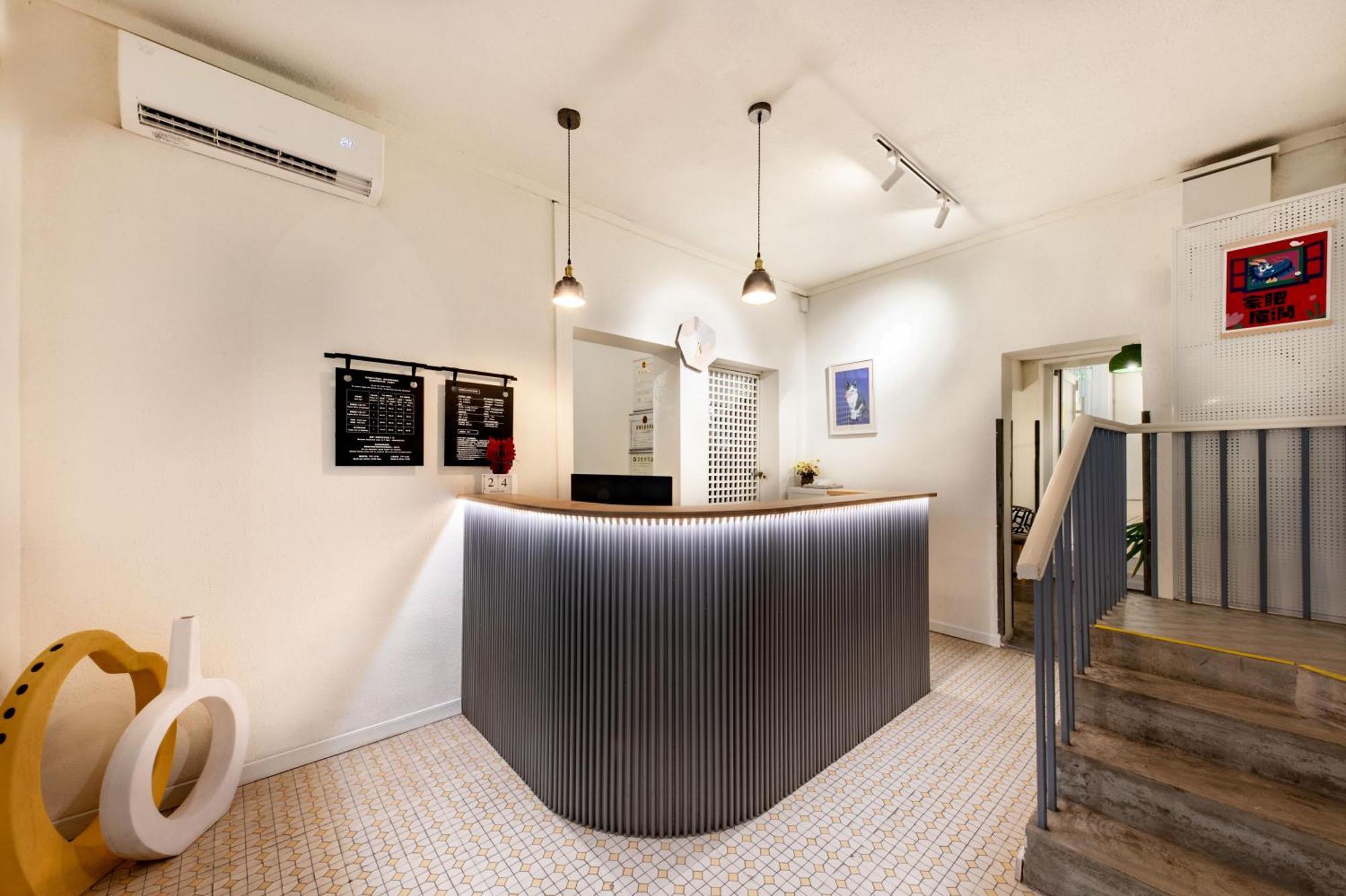 Shenzhen Loft Youth Hostel Екстериор снимка